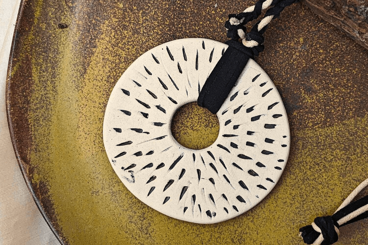 CERAMIC JEWELLERY