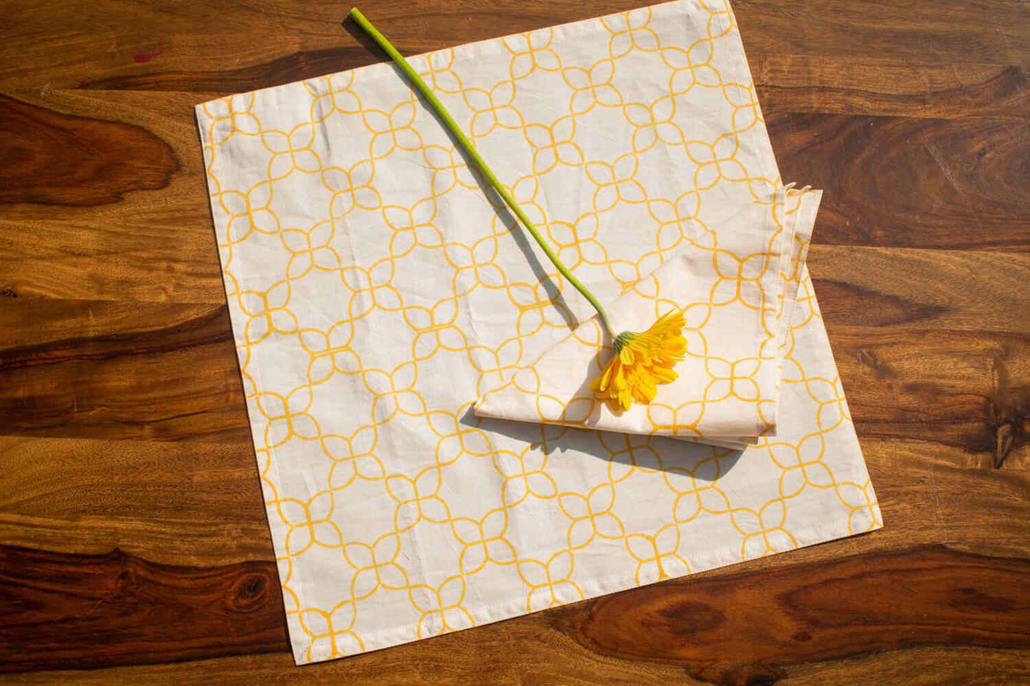 Gulabi Bougainvillea - Hand block printed cotton table napkins | Earthan