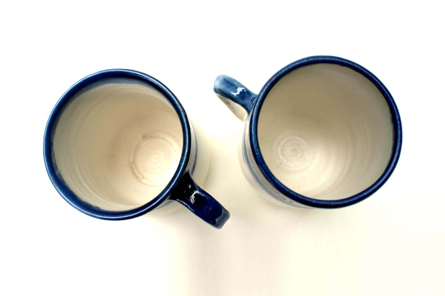 Classic White Ceramic Coffee Mug – Set of 2 | Earthan