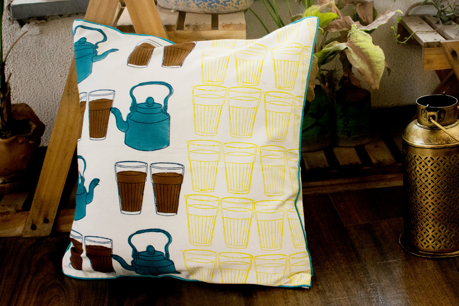 Cutting Chai - Hand block printed cotton cushion covers | Earthan