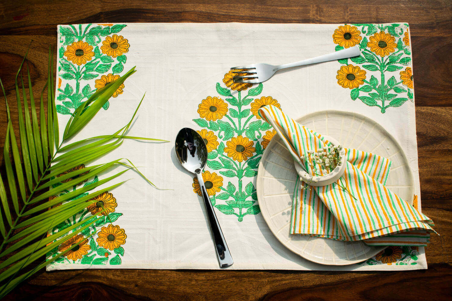 Surajmukhi - Hand block printed cotton canvas table mats | Earthan