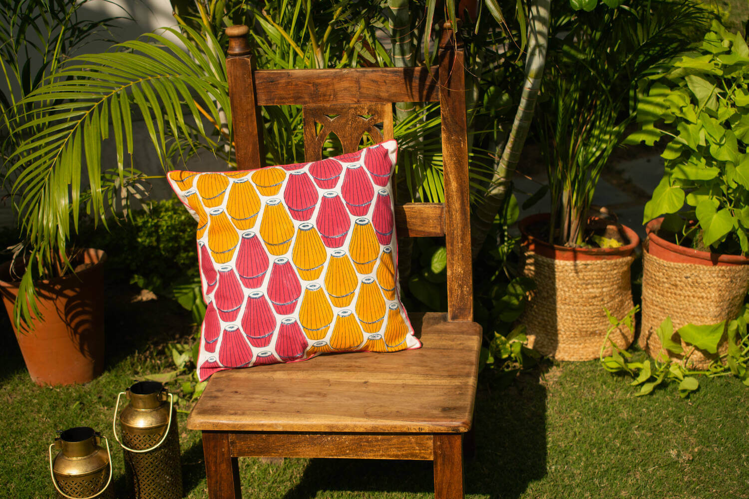 Dhwani Mrdangam - Hand block printed cotton cushion cover  | Earthan