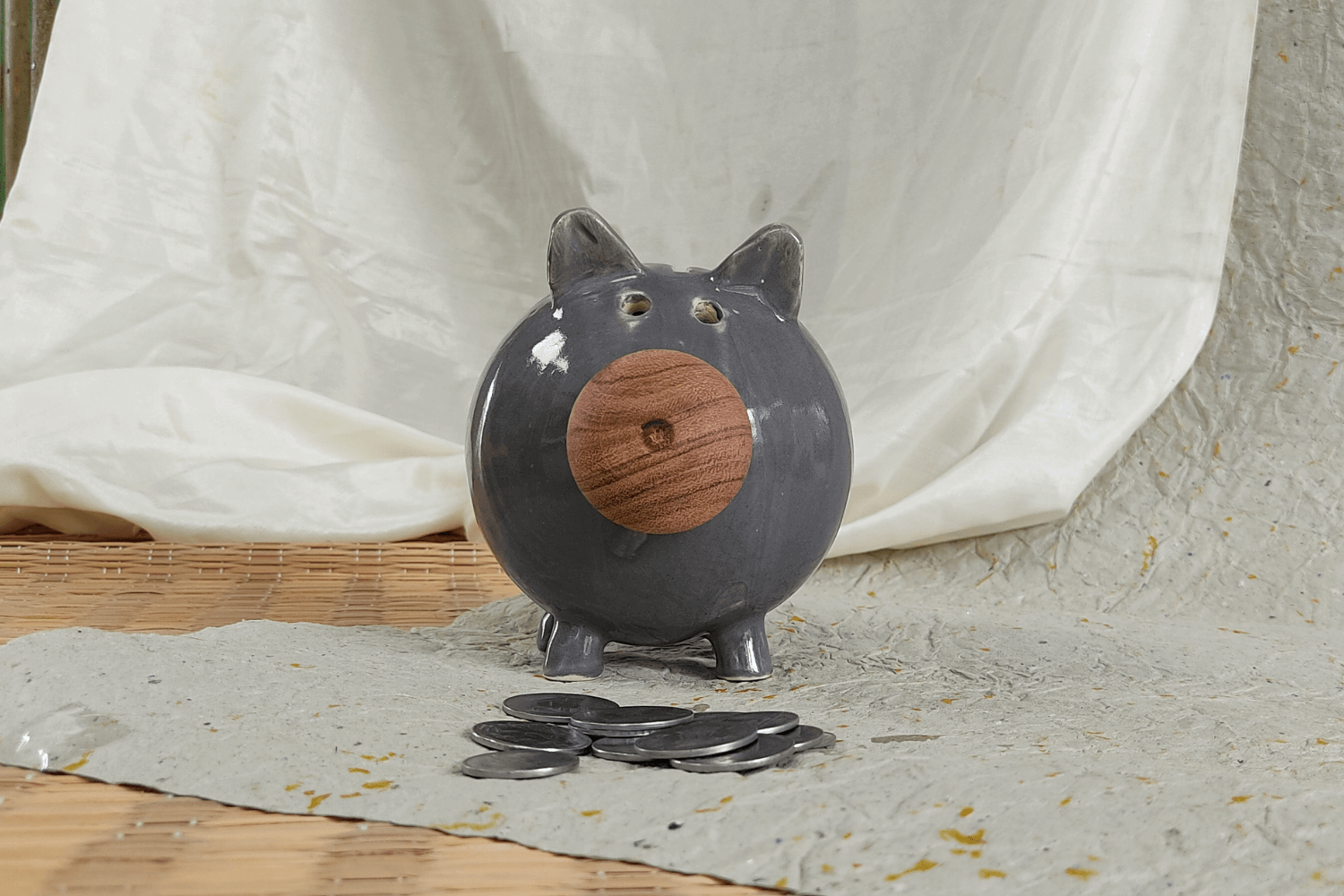 Gulak | Ceramic Table Accessory for Home Décor | Earthan