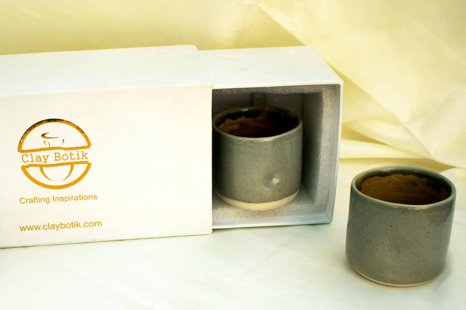 Thumb impression Blue Ceramic Tea Cup with box- set of 2 | Earthan