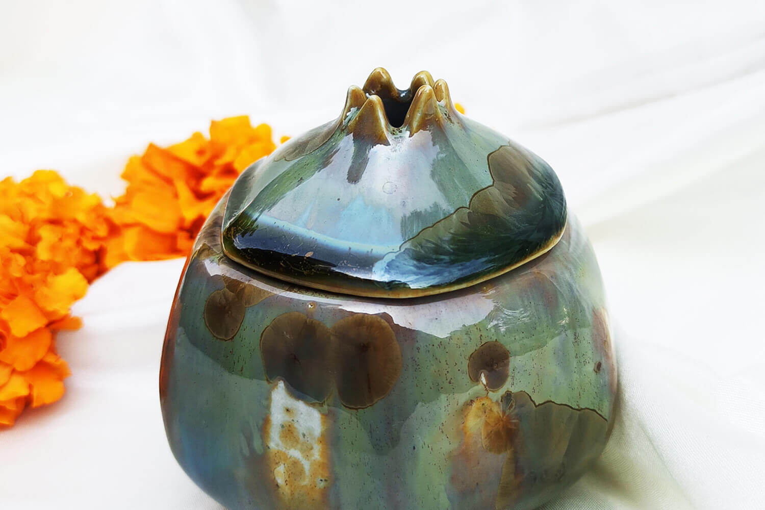 Aroma Wax Candle – Tulsi Aroma | Earthan