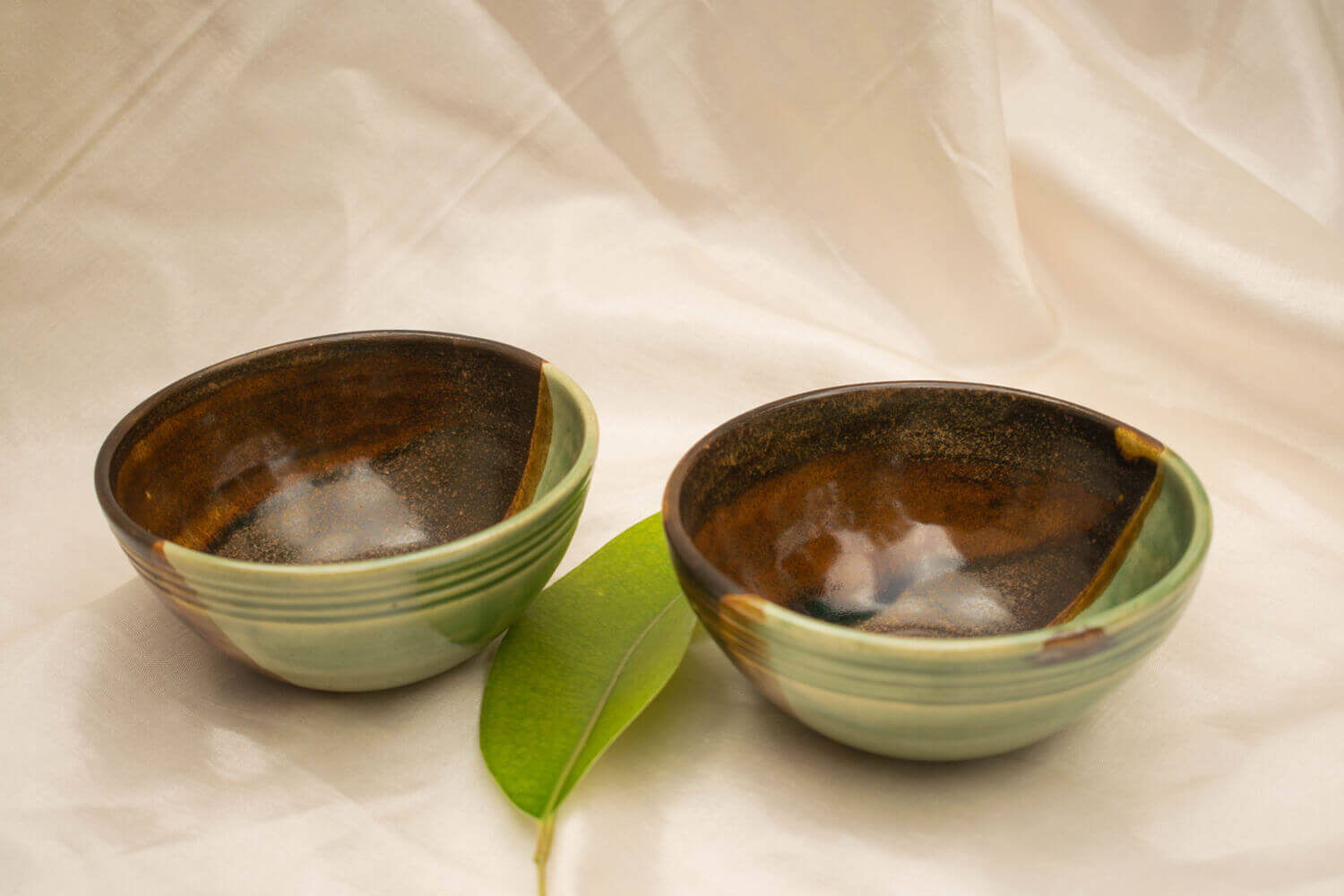 Studio Pottery Green Ceramic Plate and 2 Bowl Set | Earthan