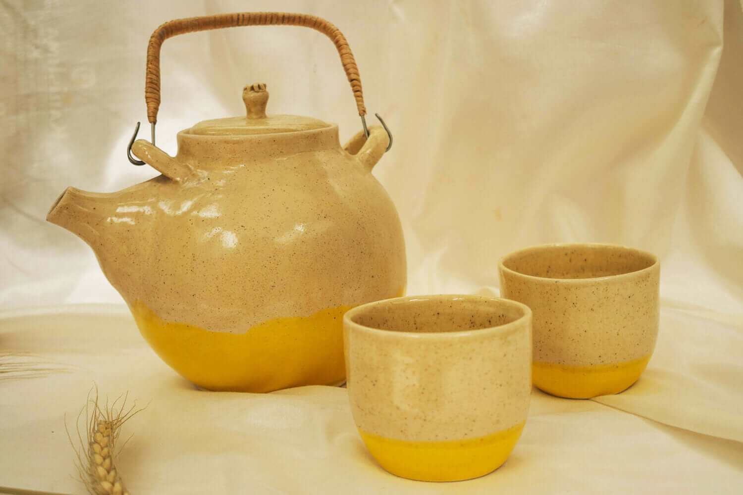 Studio Pottery Ceramic Yellow Teapot with 2 tea Cups | Earthan