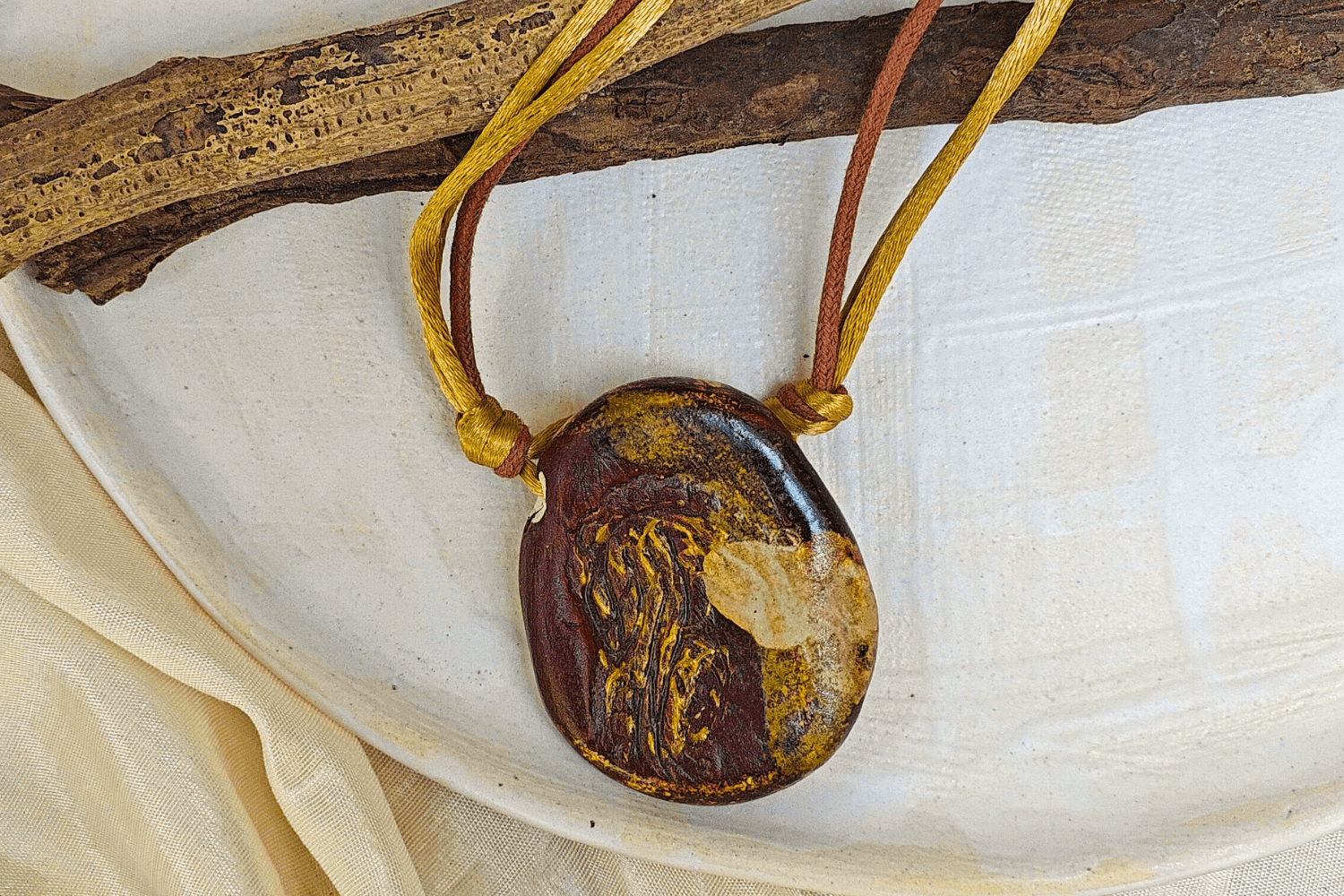 Oak Beach Unisex Necklace