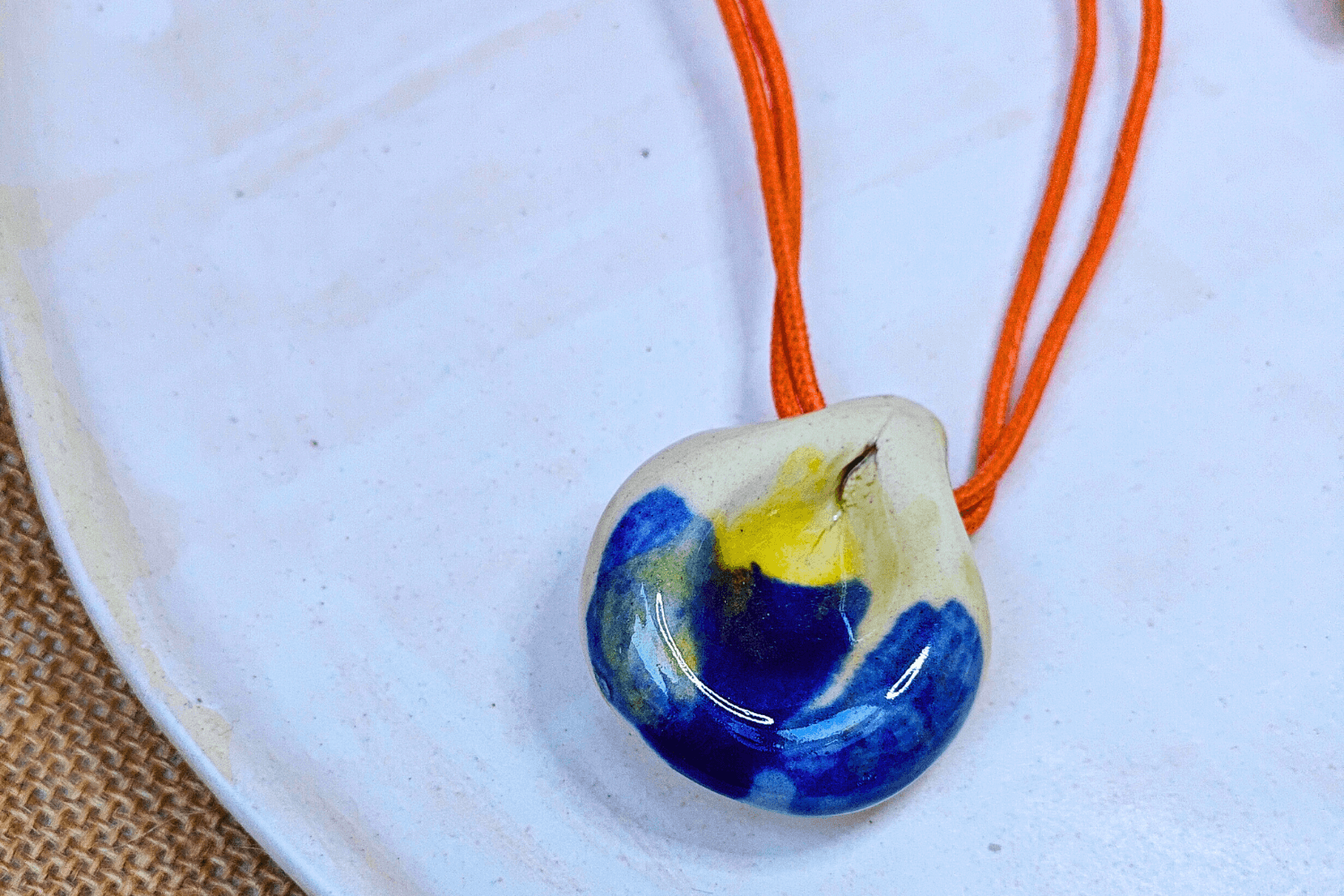 Unisex Ceramic Tear Drop Pendant