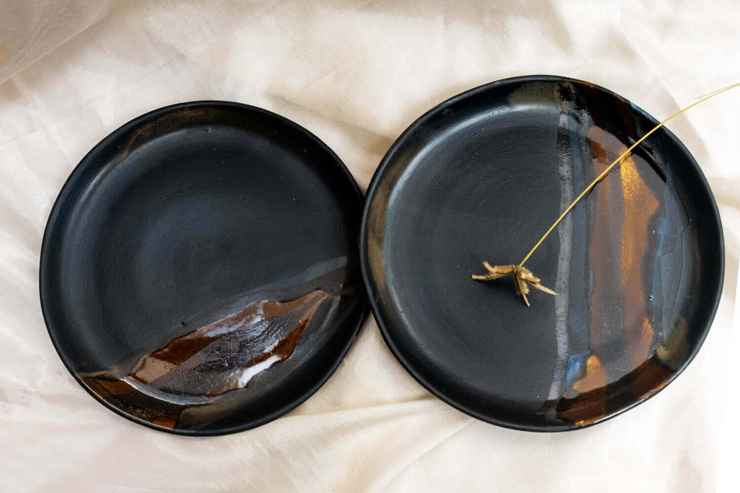 Ceramic Black Snack Plate | Earthan