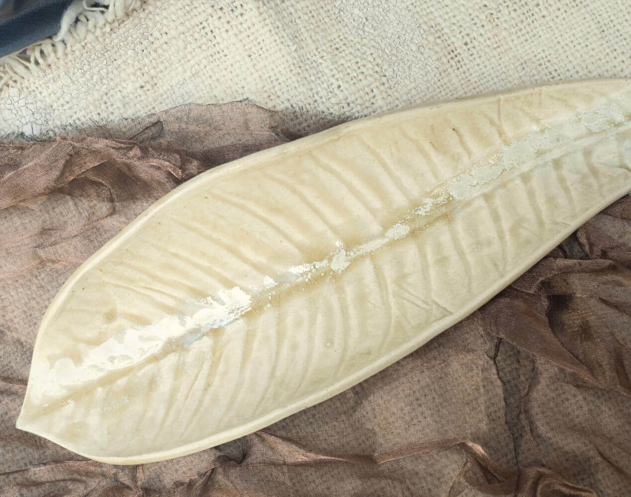 White Leaf Ceramic Platter 