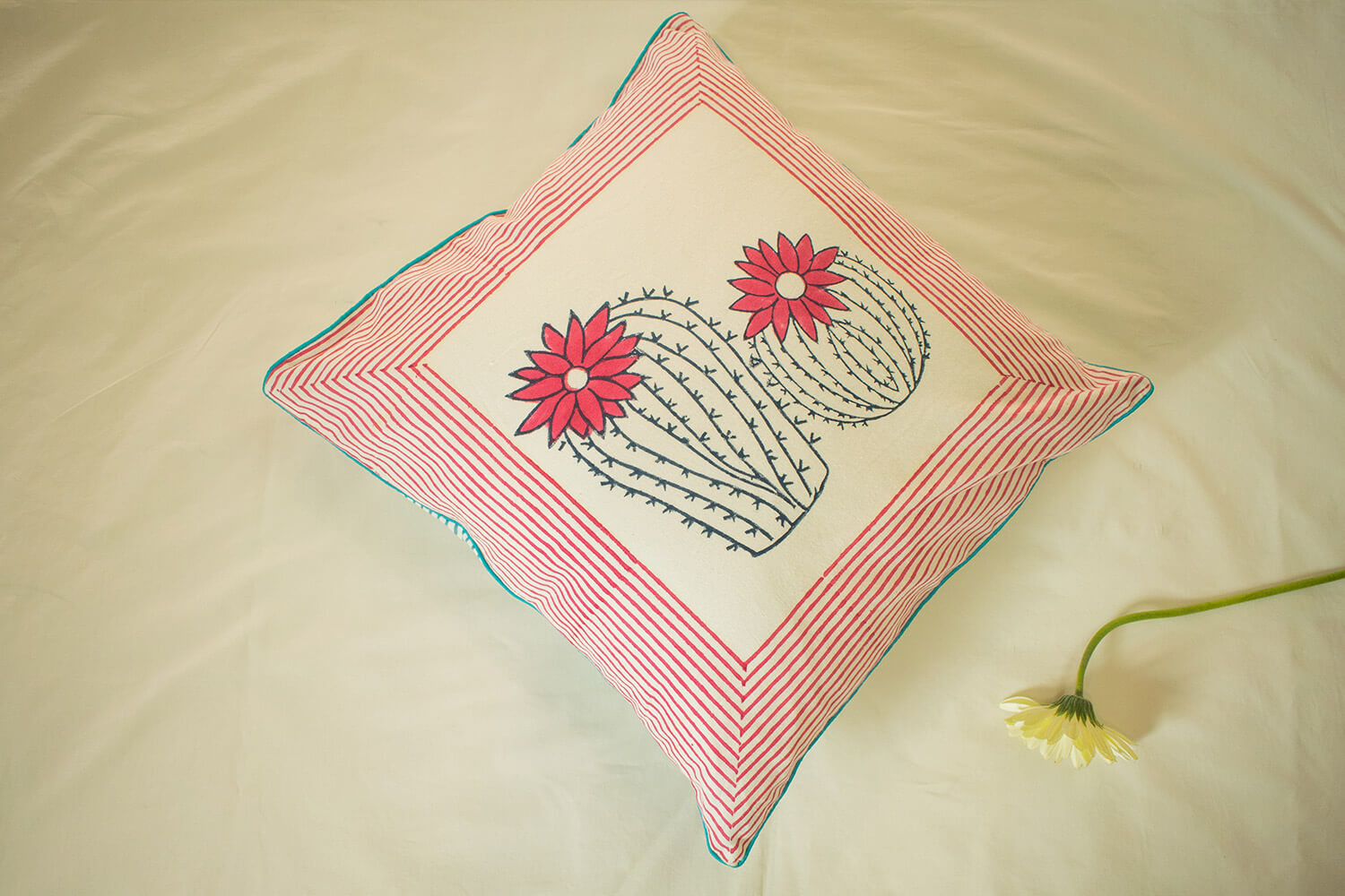  Printed Cotton Cushion Cover 