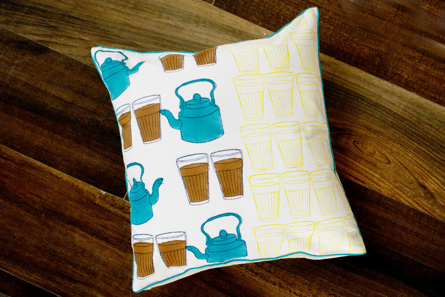 Cutting Chai - Hand block printed cotton cushion covers | Earthan 