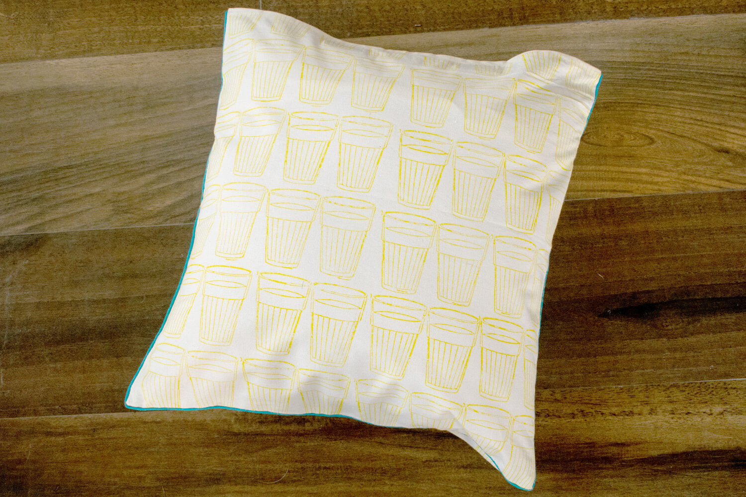 Cutting Chai - Hand block printed cotton cushion covers | Earthan 
