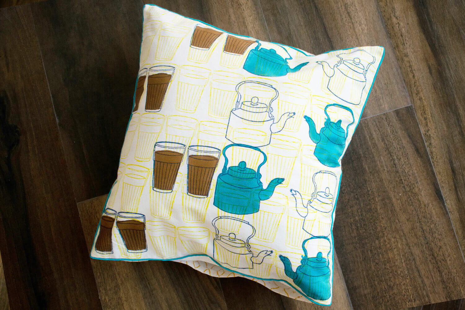 Cushion Cover Handblock Print | Earthan