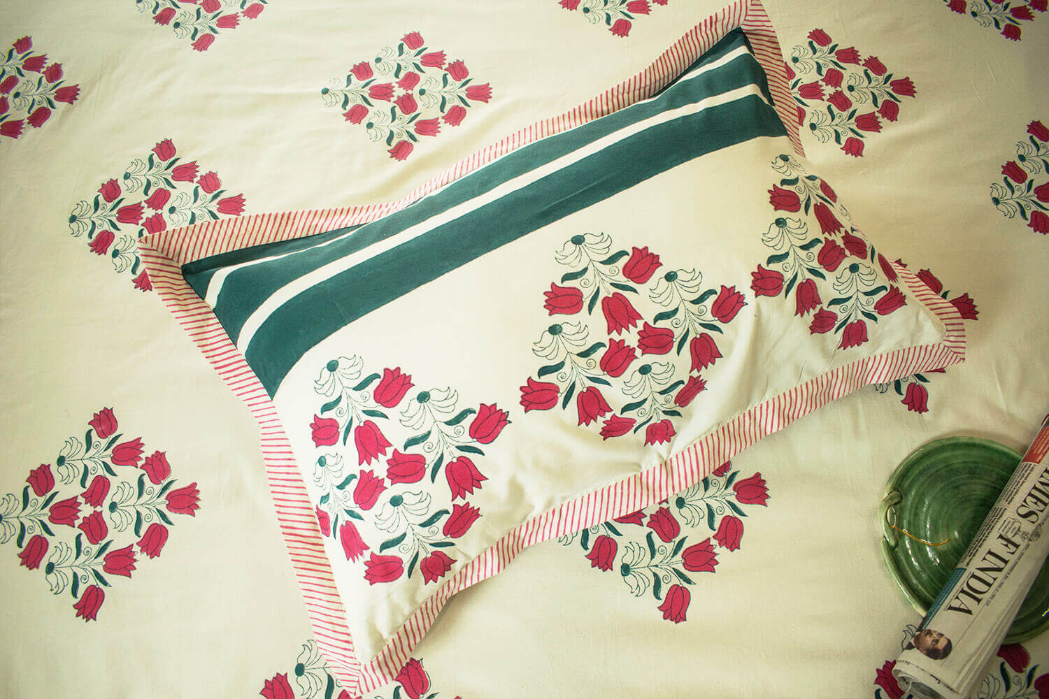 Tulip Phool - Hand block printed cotton bedsheets and pillow cases | Earthan