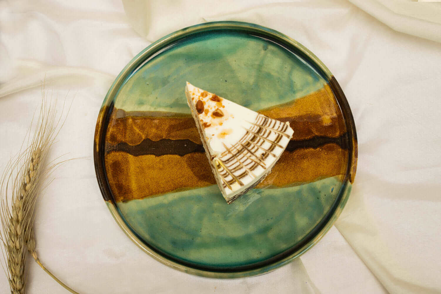 Studio Pottery Green Ceramic Plate | Earthan